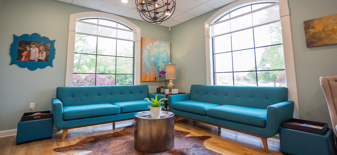 Homey welcoming reception area at Northeast Arkansas Dentistry